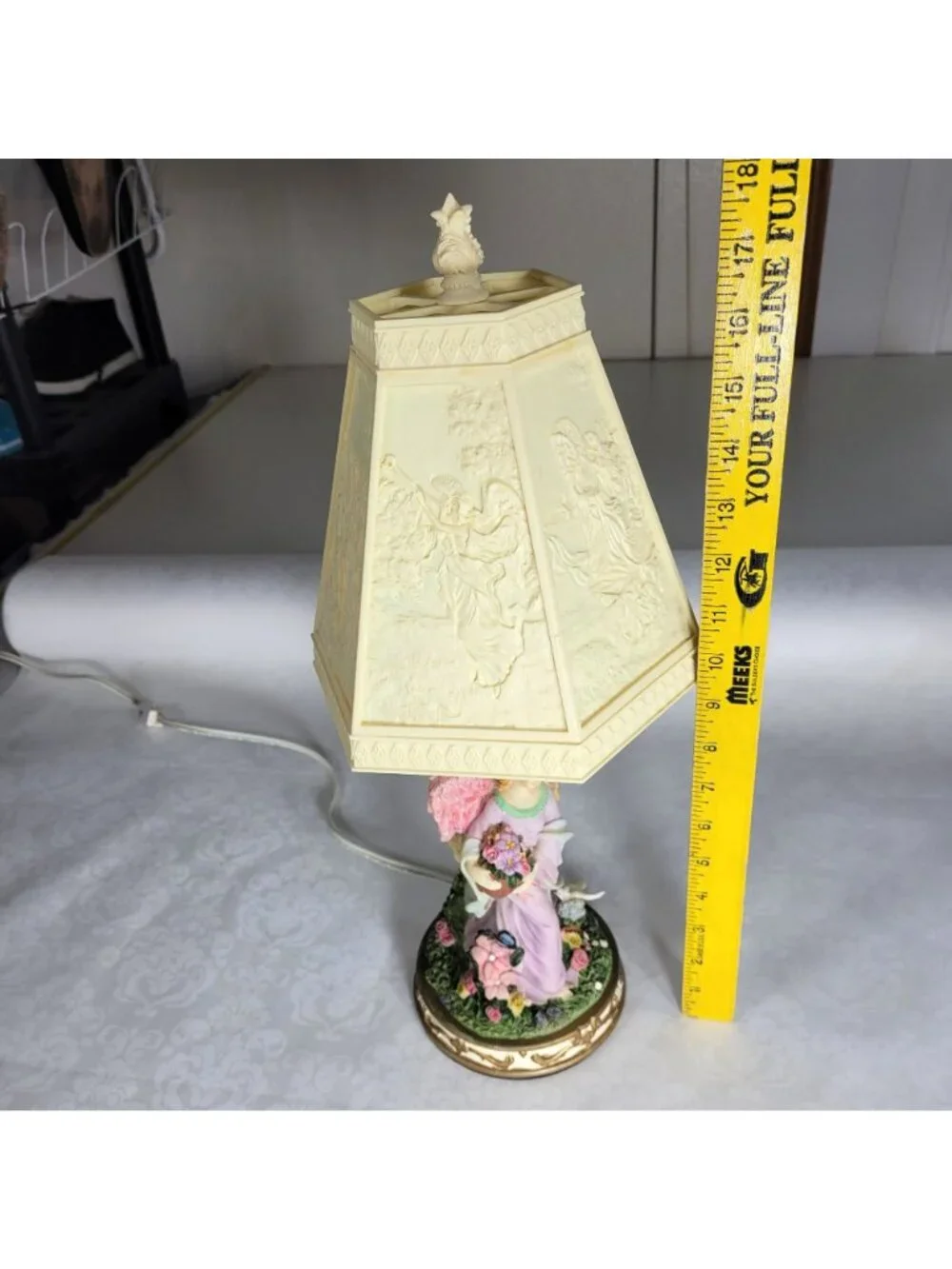 Vintage Indian Lamp Angel Flowers and Dove Lithophone Resin Plastic